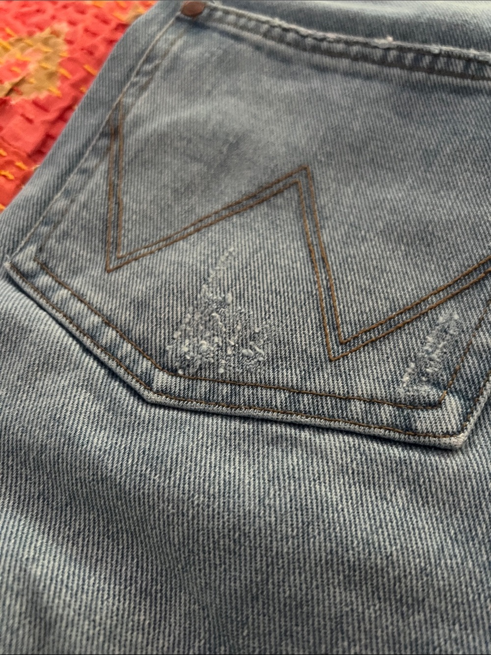 Wrangler women’s flared patchwork Jeans in Washed Blue - Picture 16 of 16
